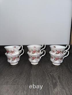 1961 Vintage Royal Albert Lavender Rose 54 Piece Dinner, Coffee & Tea Set