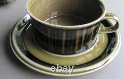 Arabia Kosmos Coffee Tea Cup Saucer set of 5 Vintage 1960's