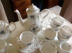 Beautiful Vintage Mayfair Fine Bone China Dinner Set Service / Coffee & Tea Set