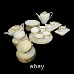 Eschenbach Bavaria Germany 40 Piece Tea / Coffee Set White With A Gold Rim