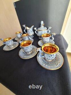 Original vintage rare coffee set for 6 persons. From the brand Capodimonte