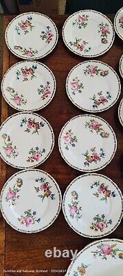 Rare Vintage 36 Piece Aynsley Tea/coffe Set Rose Cabbage 6183. Pretty. Excellent