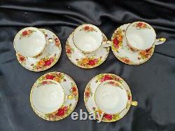 Royal Albert OLD COUNTRY ROSES COFFEE SET INCLUDING COFFEE POT, CUP, SAUCERS