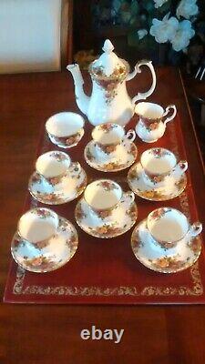 Royal Albert Old Country Roses Cups, Saucers, Milk Jug, Sugar Bowl & Coffee Pot