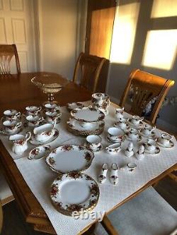 Royal Albert Old Country Roses Vintage Bone China Dinner & Tea Set 62 pieces