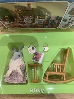 Sylvanian Families Vintage Grandma's Coffee Break Set Rare Beautiful Boxed