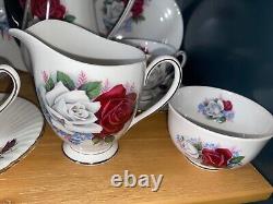 True VTG Bone China Coffee Set Teacups Saucer Plates Jug Bowl Antique Rose Trios