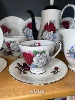 True VTG Bone China Coffee Set Teacups Saucer Plates Jug Bowl Antique Rose Trios