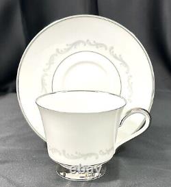 VINTAGE HEINRICH BAVARIA Platinum Arc Tea Cup Saucer Set Coffee 20 Pc Selb RARE