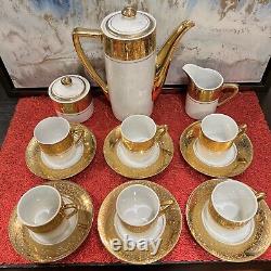 VINTAGE ROYAL CROWN IMPERIAL 15 Pc Tea Coffee Set 22k gold 11/924