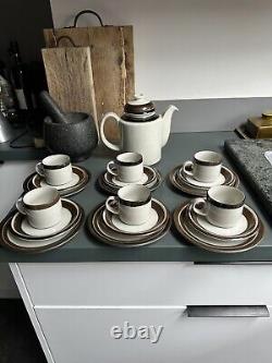 Vintage Arabia Finland Karelia Part Coffee Service For 6 People & 6 Cake Plates