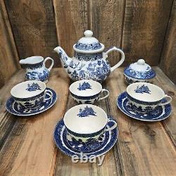 Vintage Churchill Blue Willow 12 Piece Coffee / Tea Set High Quality England