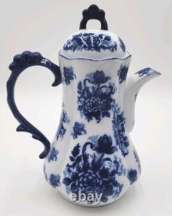 Vintage Cracker Barrel Blue & White Porcelain 9 Piece Tea/Coffee Set Flow Blue