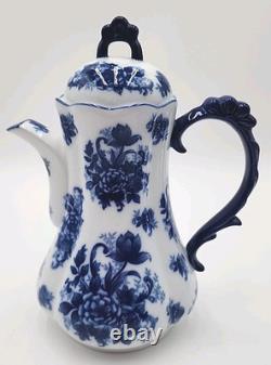 Vintage Cracker Barrel Blue & White Porcelain 9 Piece Tea/Coffee Set Flow Blue