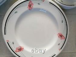 Vintage Johnson Brothers Summerfields Dinner Service / Set. Plates Red poppy