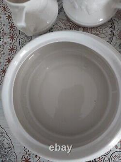 Vintage Lincoln Bhs Barratt Tureen And Tea Sets All In Good Condition £85