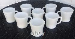 Vintage Mid Century Set Of 8 Milk Glass Federal Glass D Handle Coffee Cups Mugs