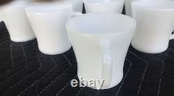 Vintage Mid Century Set Of 8 Milk Glass Federal Glass D Handle Coffee Cups Mugs