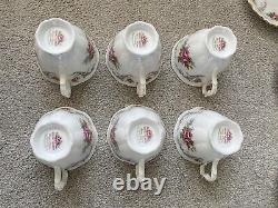 Vintage Royal Albert Bone China Tranquility 15 piece Coffee Tea Set