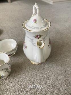 Vintage Royal Albert Bone China Tranquility 15 piece Coffee Tea Set