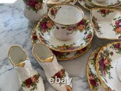 Vintage Royal Albert Old Country Roses 25pcs Coffee Set Mint Condition