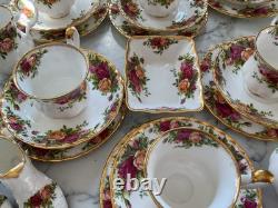 Vintage Royal Albert Old Country Roses 25pcs Coffee Set Mint Condition