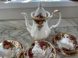 Vintage Royal Albert Old Country Roses 25pcs Coffee Set Mint Condition