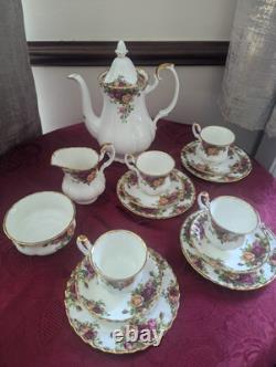 Vintage Royal Albert Old Country Roses Large Coffee Pot Set X 19 Items