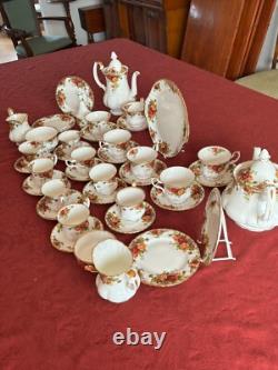 Vintage Royal Albert Old Country Roses Tea And Coffee Set 44 Pieces