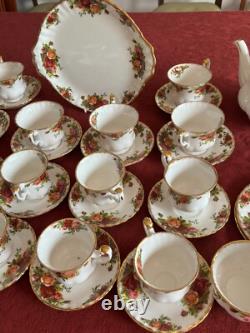 Vintage Royal Albert Old Country Roses Tea And Coffee Set 44 Pieces