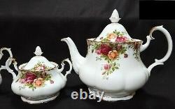 Vintage Royal Albert Old Country Roses Tea Coffee Pot Set with 6 Cups & Saucers