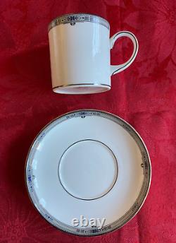 Vintage Set of Eight Wedgwood Demitasse Coffee Cups and Saucers