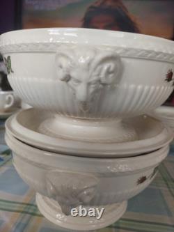 Vintage Wedgwood Moss Rose Of Etruria &Barlaston Dinner &tea or Coffee T4 £100