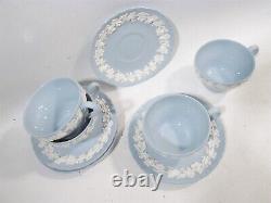 Vtg WEDGWOOD Queensware CREAM on LAVENDER Shell Rim 4 Cups & Saucers