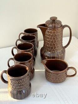 Vtg Wedgwood Pennine Coffee Pot, Creamer Jug, 5 Mugs 1960s England Pottery Set