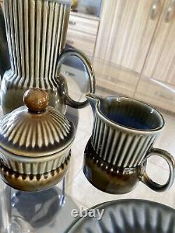 WADE IRISH Vintage Porcelain Coffee Set, And Tea Set 25 Pieces Never Used