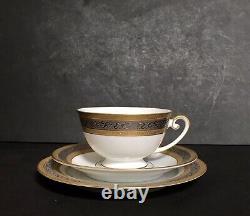 6 ENSEMBLES TRIO DE TASSE, SOUCOUPE ET ASSIETTE EN RELIEF DORÉ BLANC VINTAGE DE TIRSCHENREUTH Allemagne