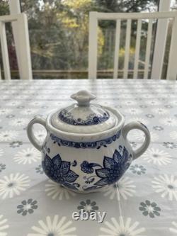 Ensemble de café Adams BLUE BUTTERFLY en faïence anglaise (Groupe Wedgwood)