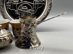 Ensemble de café bosnien vintage en métal argenté dans une boîte en porcelaine
