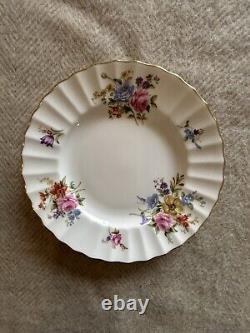 Ensemble de thé Royal Worcester White Roanoke Nouveau dans l'emballage