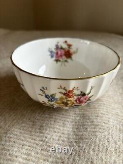 Ensemble de thé Royal Worcester White Roanoke Nouveau dans l'emballage