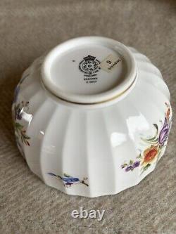 Ensemble de thé Royal Worcester White Roanoke Nouveau dans l'emballage