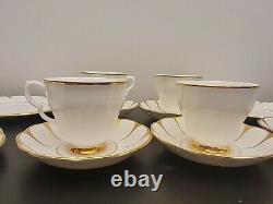 Rare Vintage Finébone Chine Royal Valeur Daisy Or Gilt Tea Cake P Set De Café