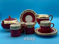 Service à café expresso en porcelaine vintage Wedgwood Whitehall Ruby Powder 10 pièces