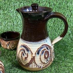 Service à café fait main de 13 pièces Alvingham Pottery (Pru Green) de 1975