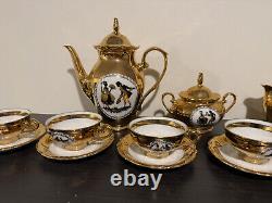 Service à thé en porcelaine bavaroise vintage de 17 pièces, couple de la cour allemande
