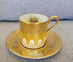 Tasse à café et soucoupe de dégustation Aynsley Heavy Gold Hand Painted Orchard Vintage Rare