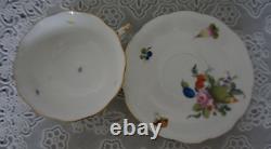 Vintage Herend Fruits And Flower Gold Trim Tea Cup And Saucer #734, Hongrie