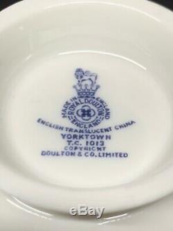 Vtg Royal Doulton Angleterre Yorktown 12 Soucoupe N Footed Tasse De Thé Et Café Set